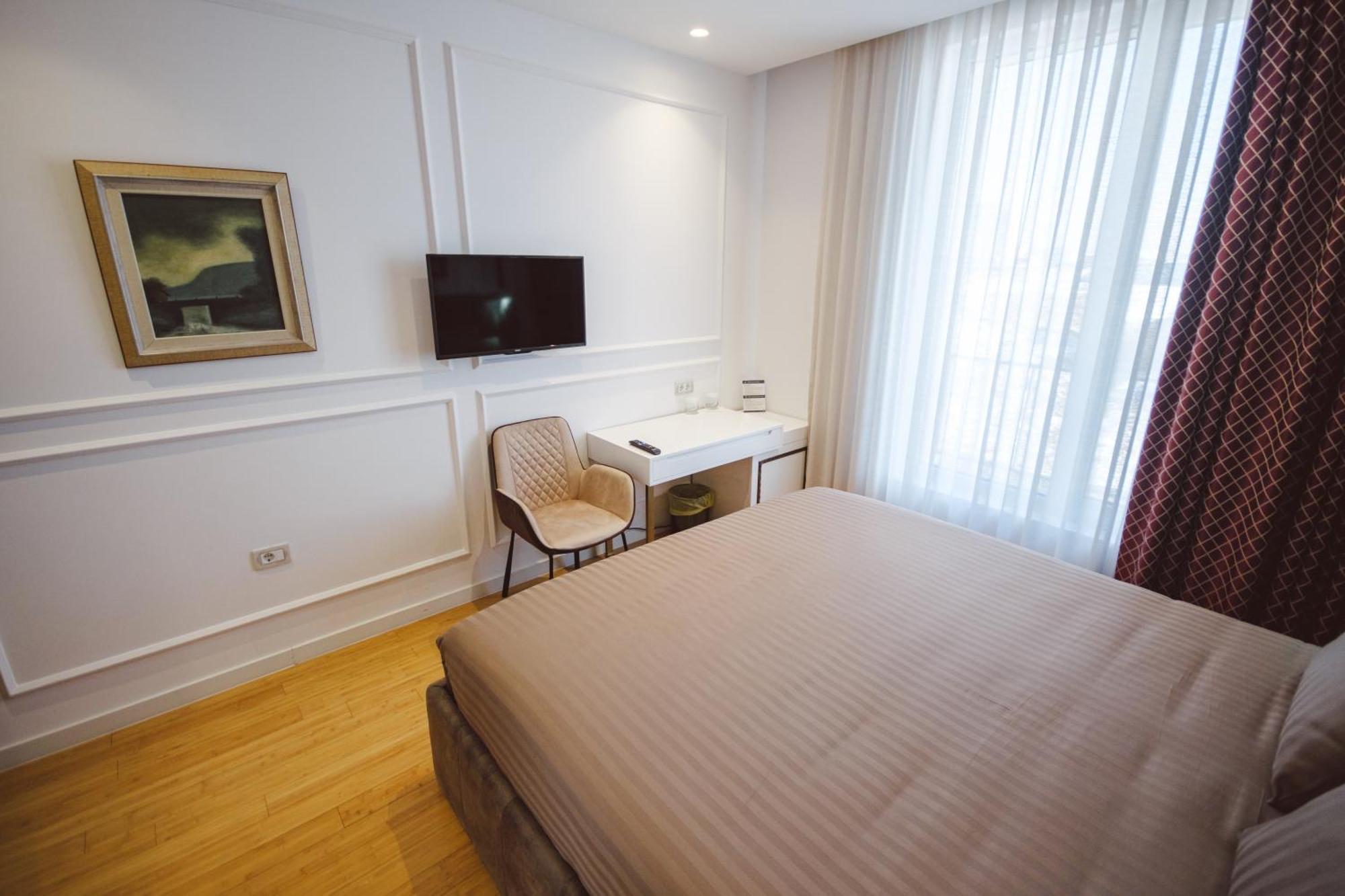 Star Hill Hotel & Spa Pristina Exterior foto
