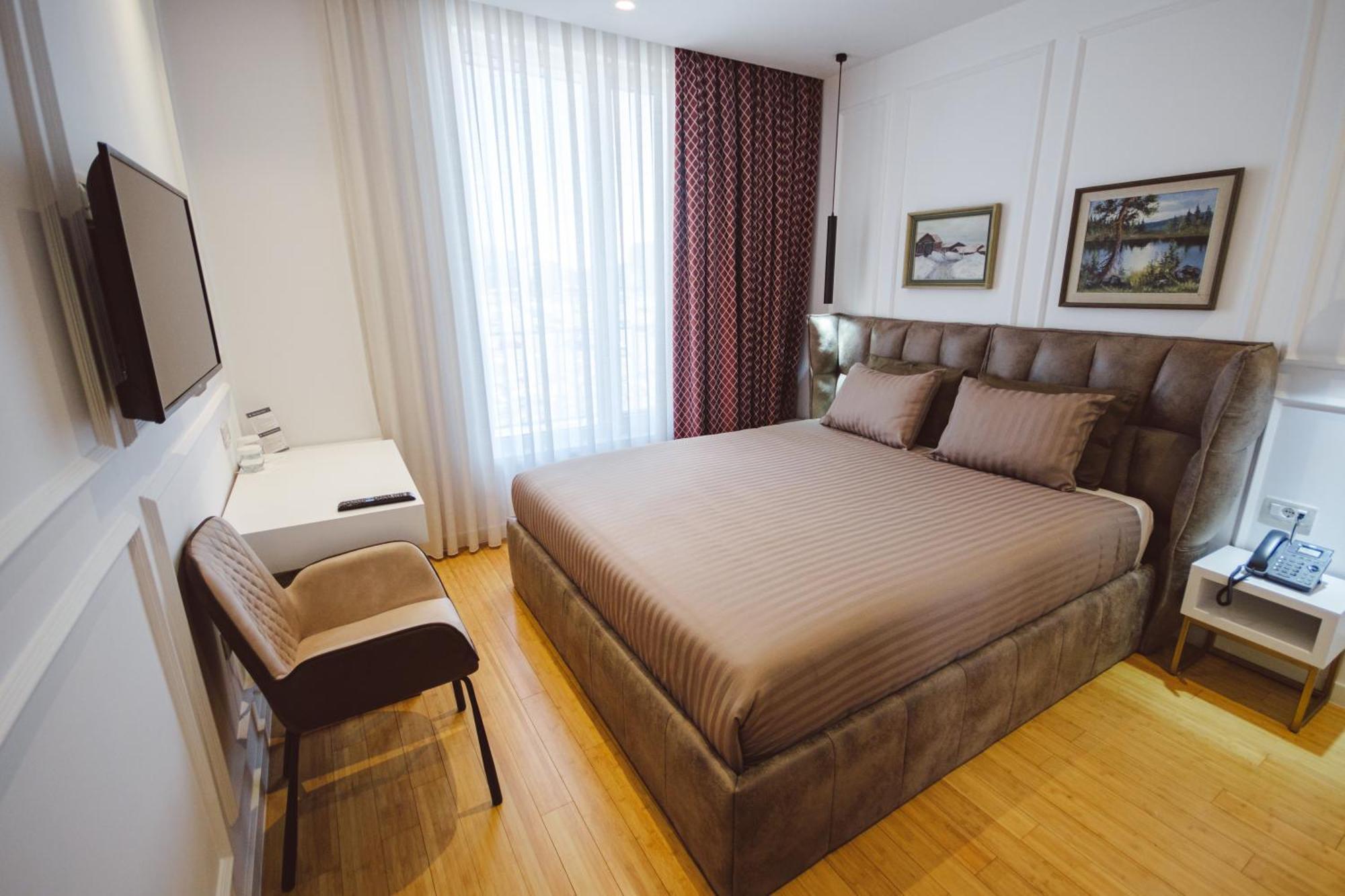 Star Hill Hotel & Spa Pristina Exterior foto